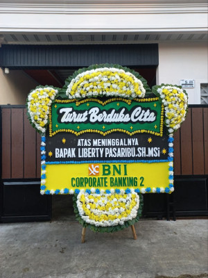 Papan Bunga Duka di Lempuyang